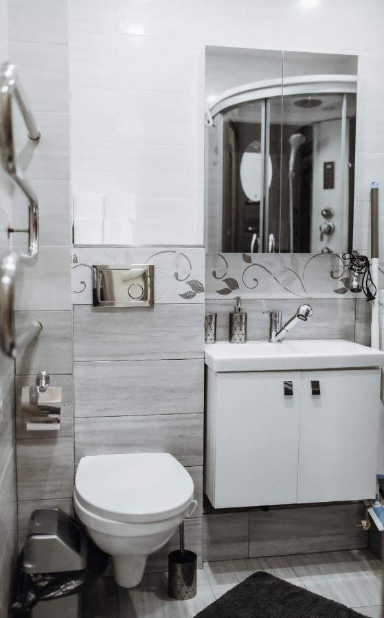 Luxury Apartments In City Center, Siauliai Eksteriør billede